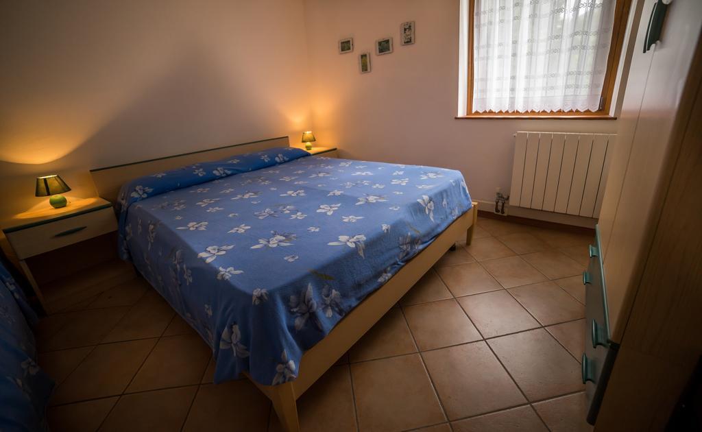 Appartement Casa Al Portico à Pieve Di Ledro Extérieur photo